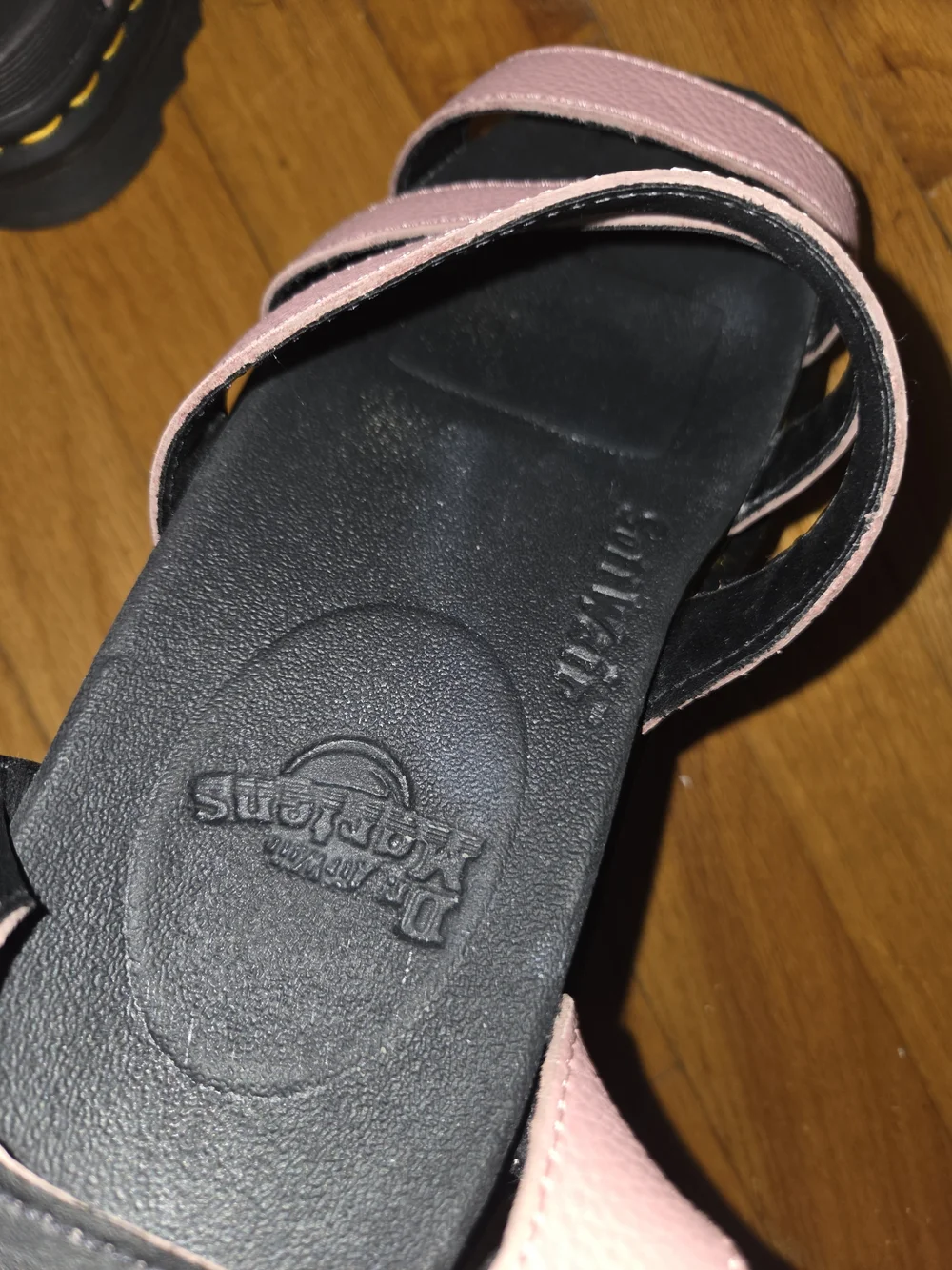 Dr. Martens Blaire Pink Leather Platform Sandals Women / Ladies Size 9